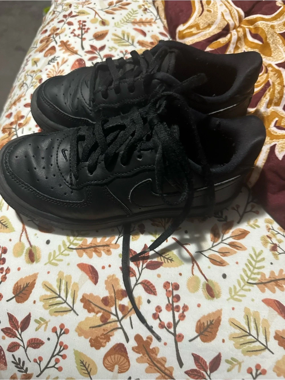 Nike Black Kids Low-Top Lace-Up Sneakers
